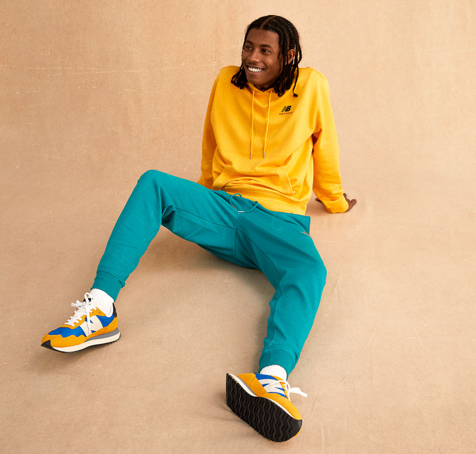 New Balance Essentials Embroidered Hoodie - Aspen Yellow