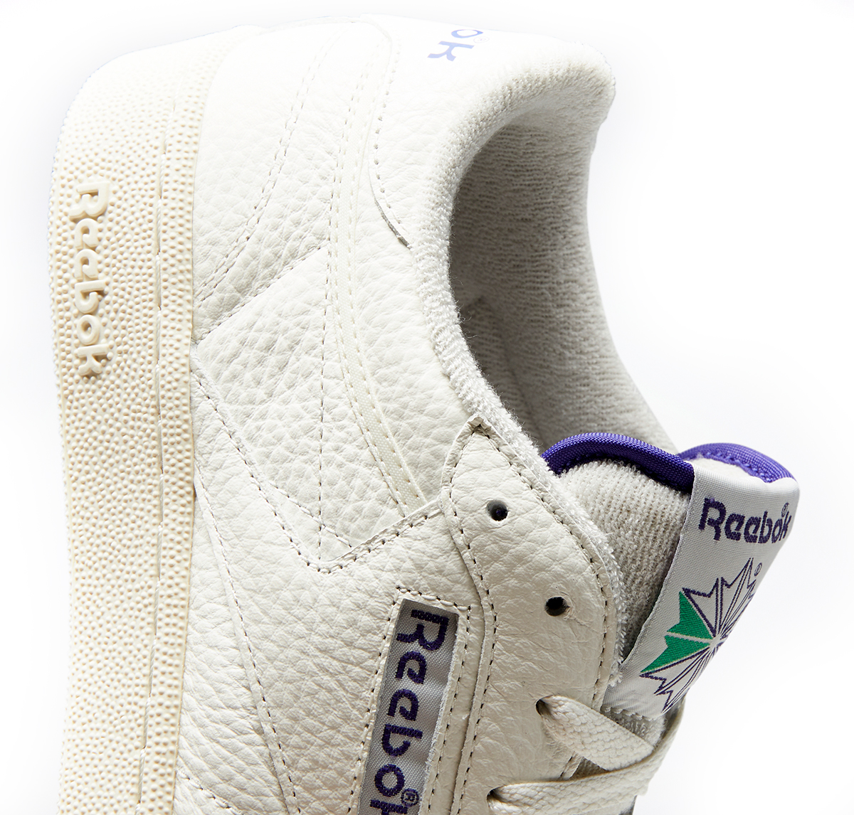 Crèmeweißer Reebok Club C 85 Terry 