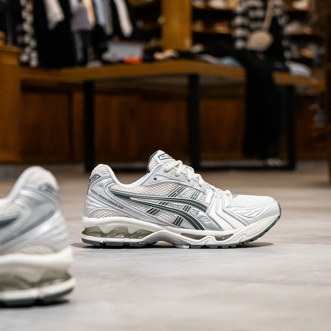 customFields.col_3_categorie_menu_headline