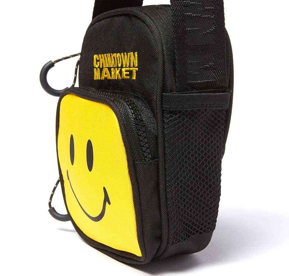Chinatown Market Smiley Camera Bag - Black Yellow