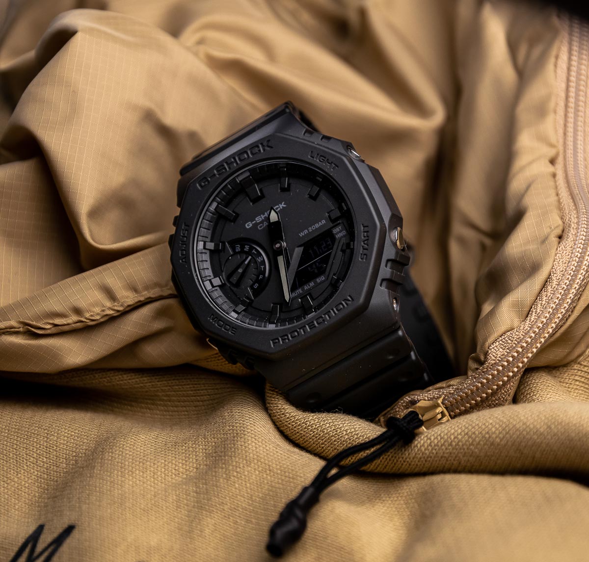 G-Shock GA-2100-1A1ER - Black mood