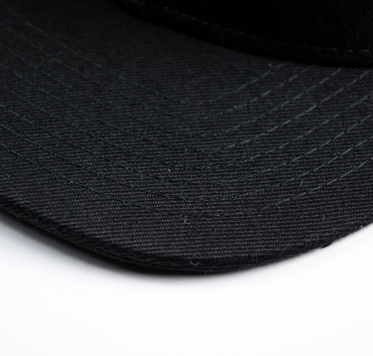 NOMAD Logo Cap - Black detail