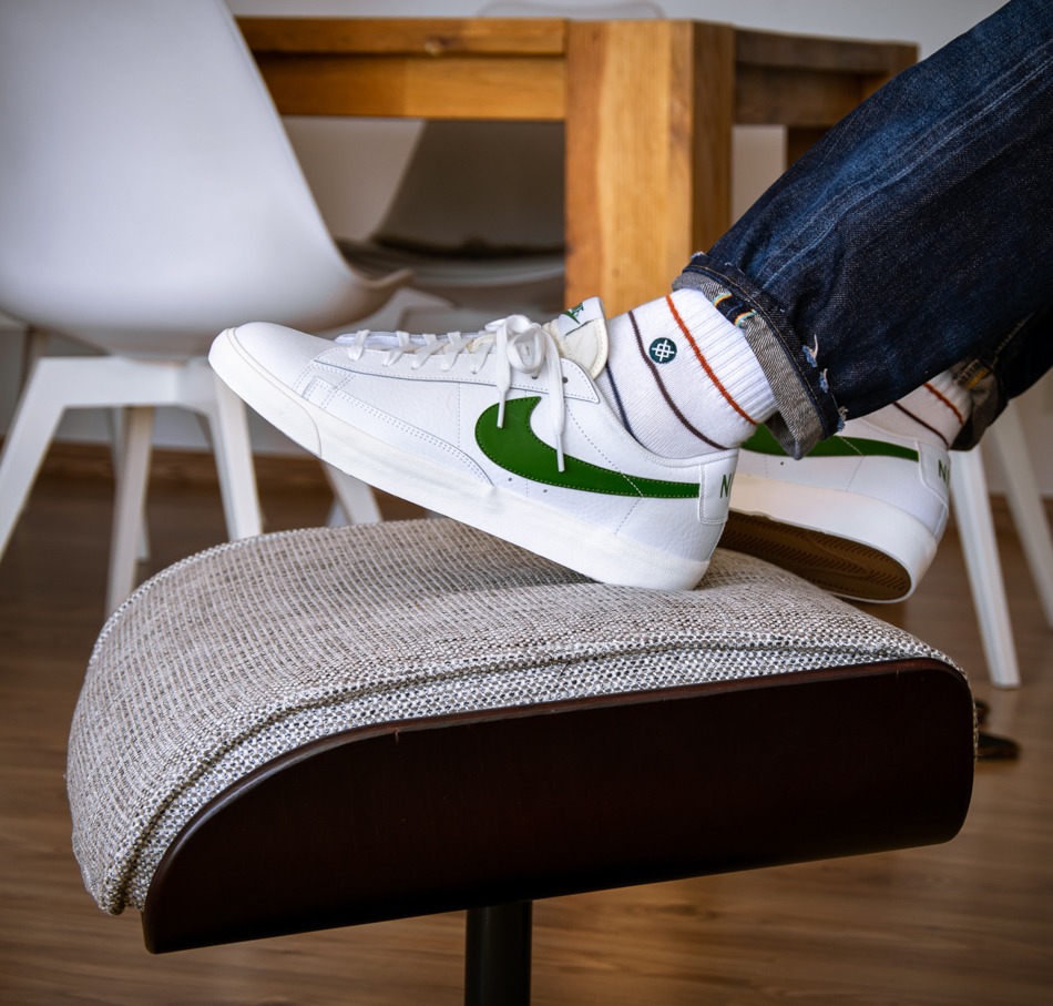Nike Blazer Low - White Forest Green